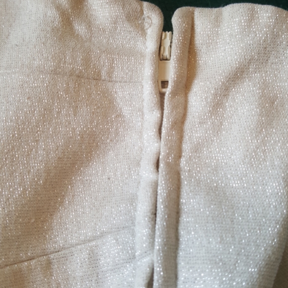 Off white size 12 dressy lightly shiny night top - Picture 4 of 5